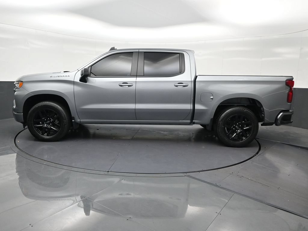 Used 2026 Chevrolet Silverado 1500 RST RWD image 2