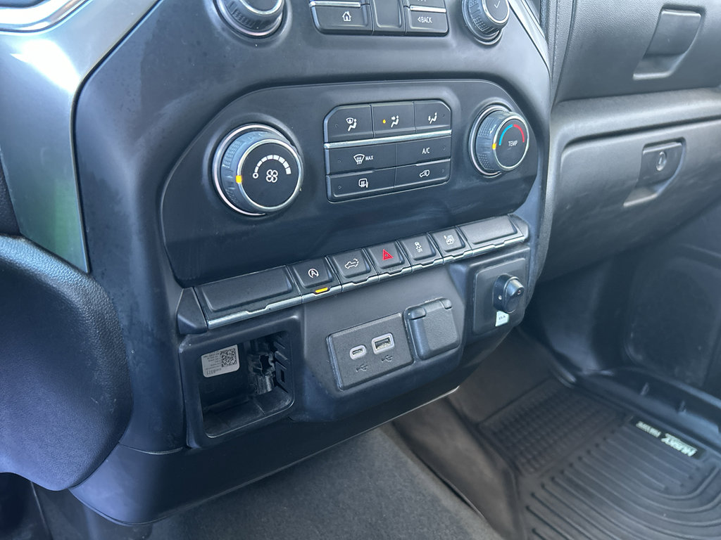 Used 2021 Chevrolet Silverado 1500 LT image 22