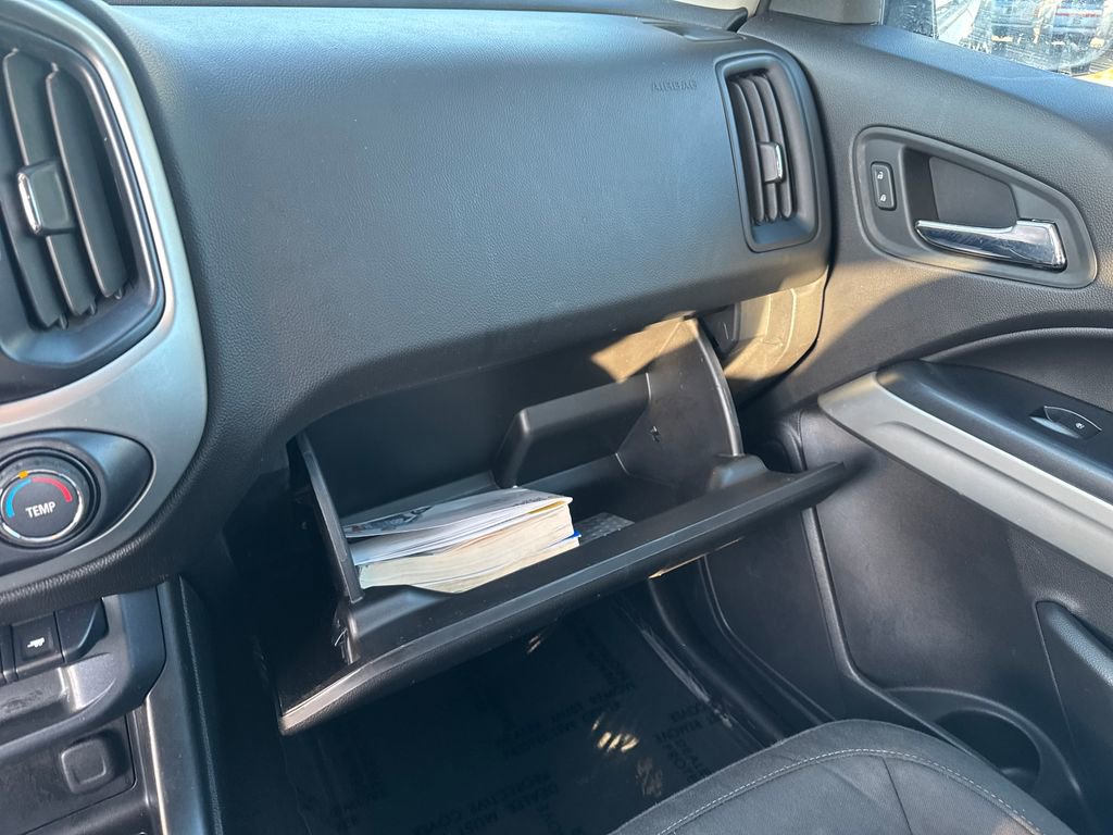 Used 2017 Chevrolet Colorado LT RWD image 39