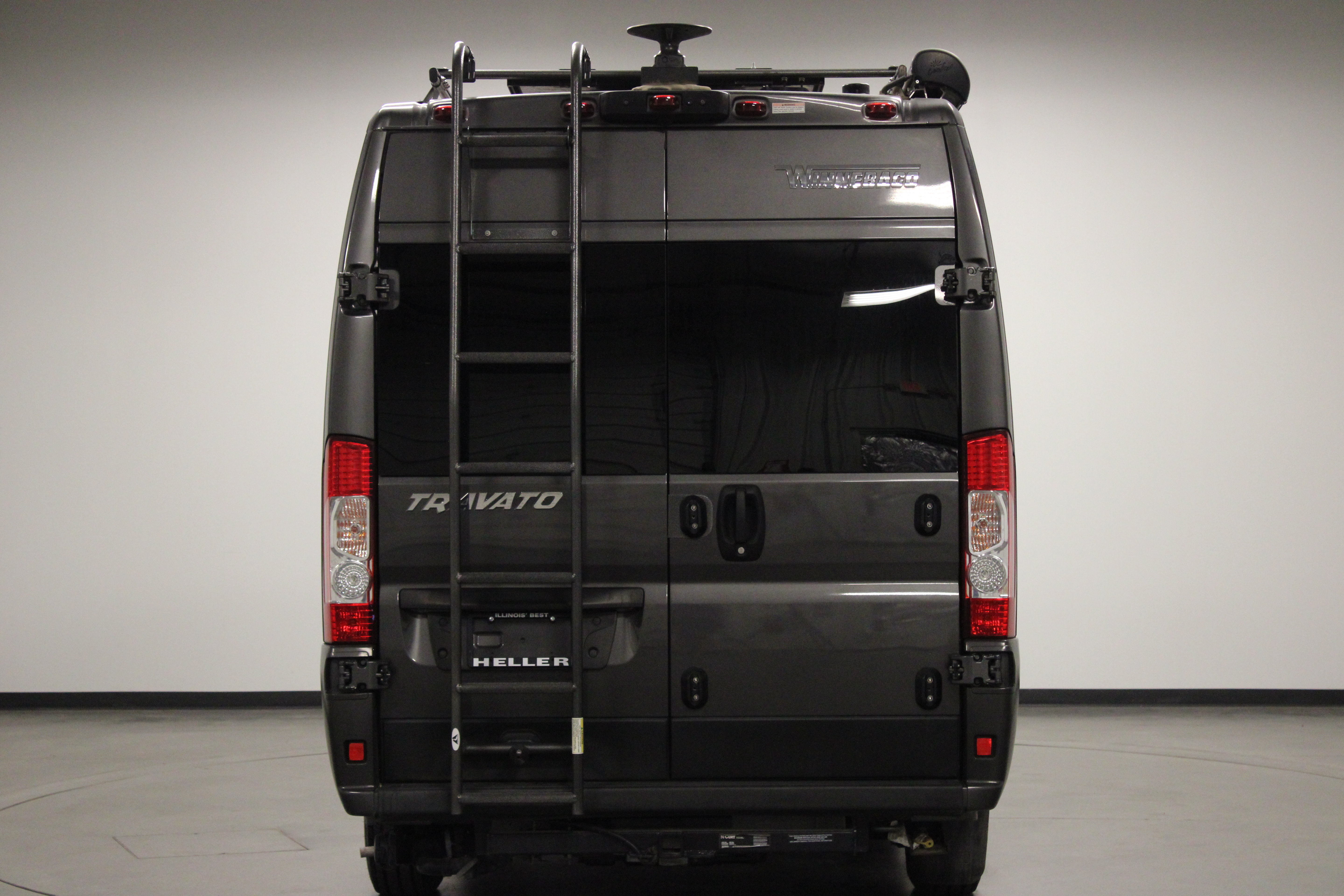 Used 2021 RAM ProMaster 3500 w/ Premium Appearance Group FWD image 7