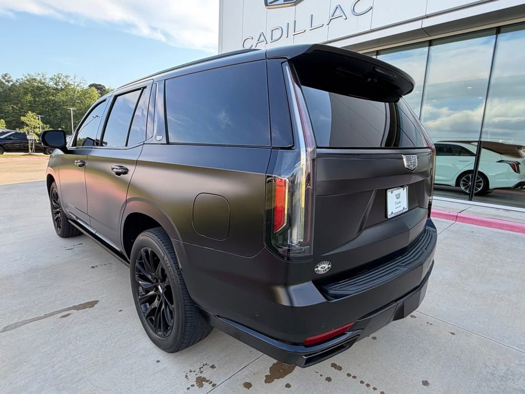 Used 2023 Cadillac Escalade Sport w/ LPO, ONYX Package AWD/4WD image 3