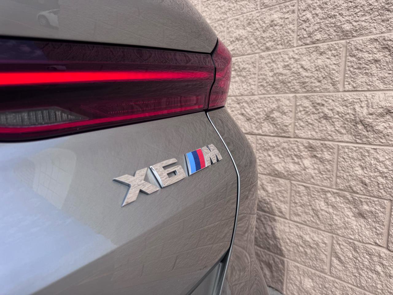 Used 2021 BMW X6 M w/ Executive Package image 6