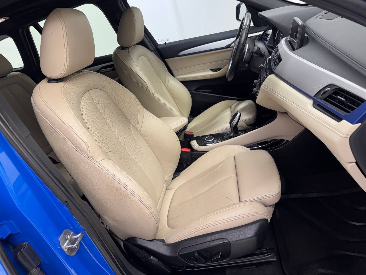 Used 2021 BMW X1 sDrive28i w/ M Sport Package FWD image 37