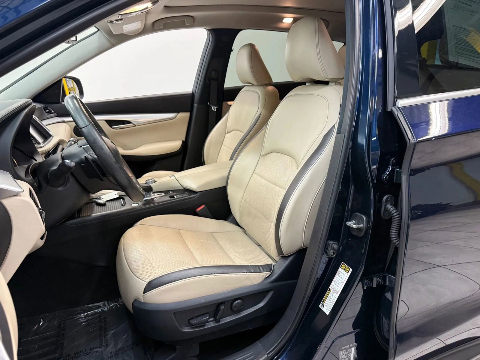 Used 2019 INFINITI QX50 Essential w/ Proassist Package image 20