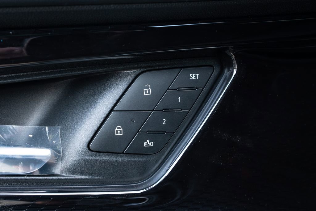 New 2026 Chevrolet Blazer EV RS image 21