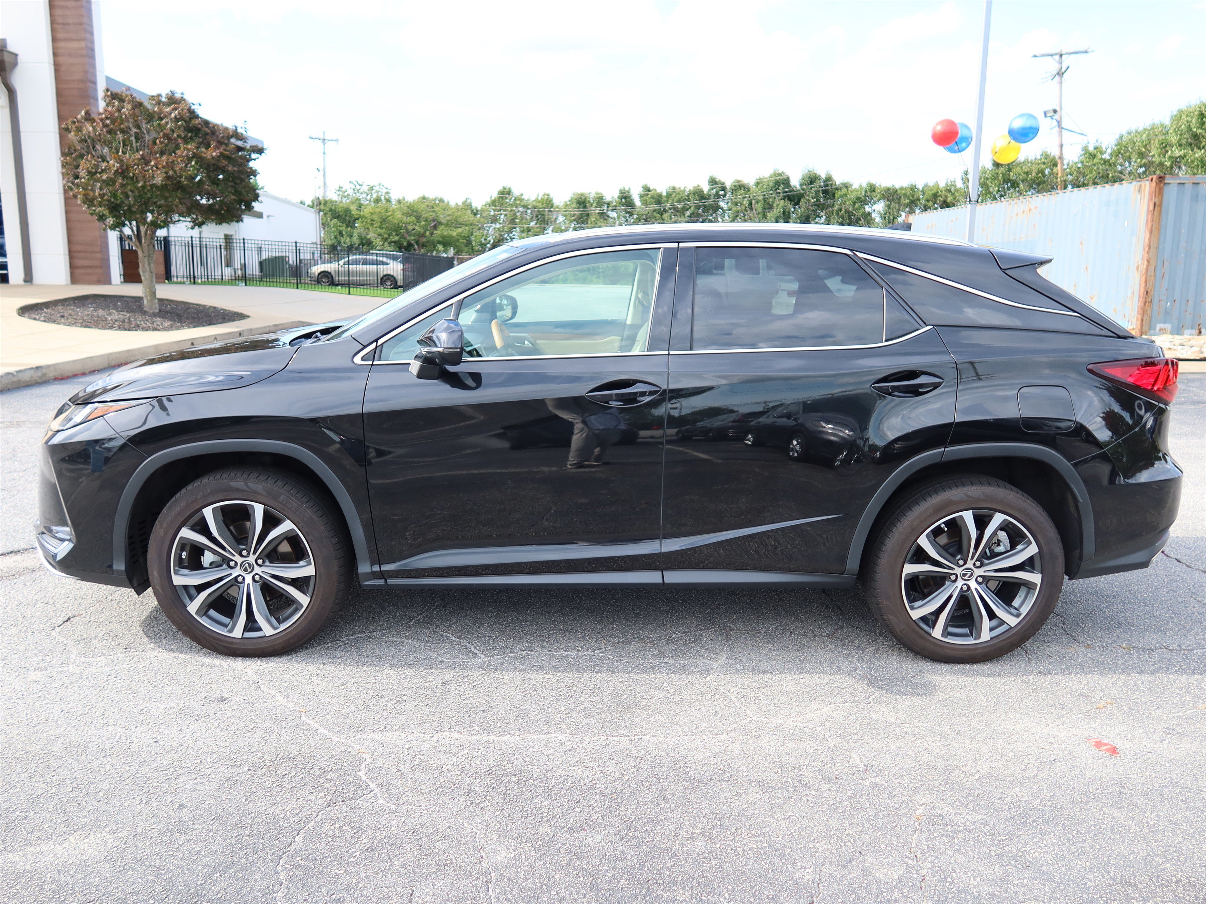 Used 2022 Lexus RX 350 FWD w/ Premium Package image 8
