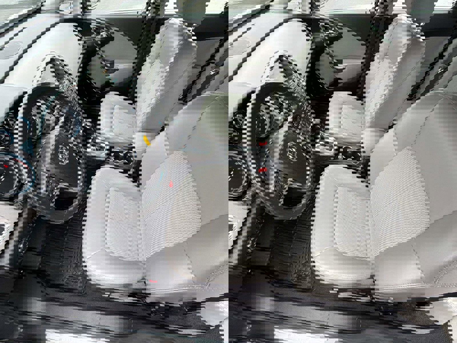 Certified 2013 Buick Verano Convenience image 3