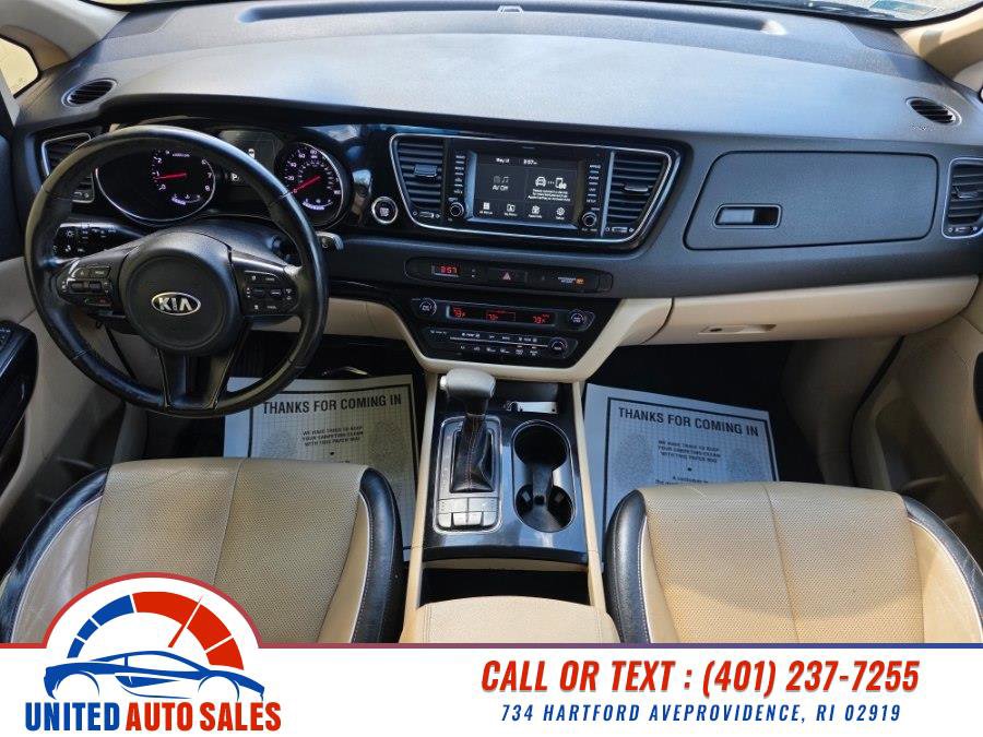 Used 2017 Kia Sedona EX FWD image 14