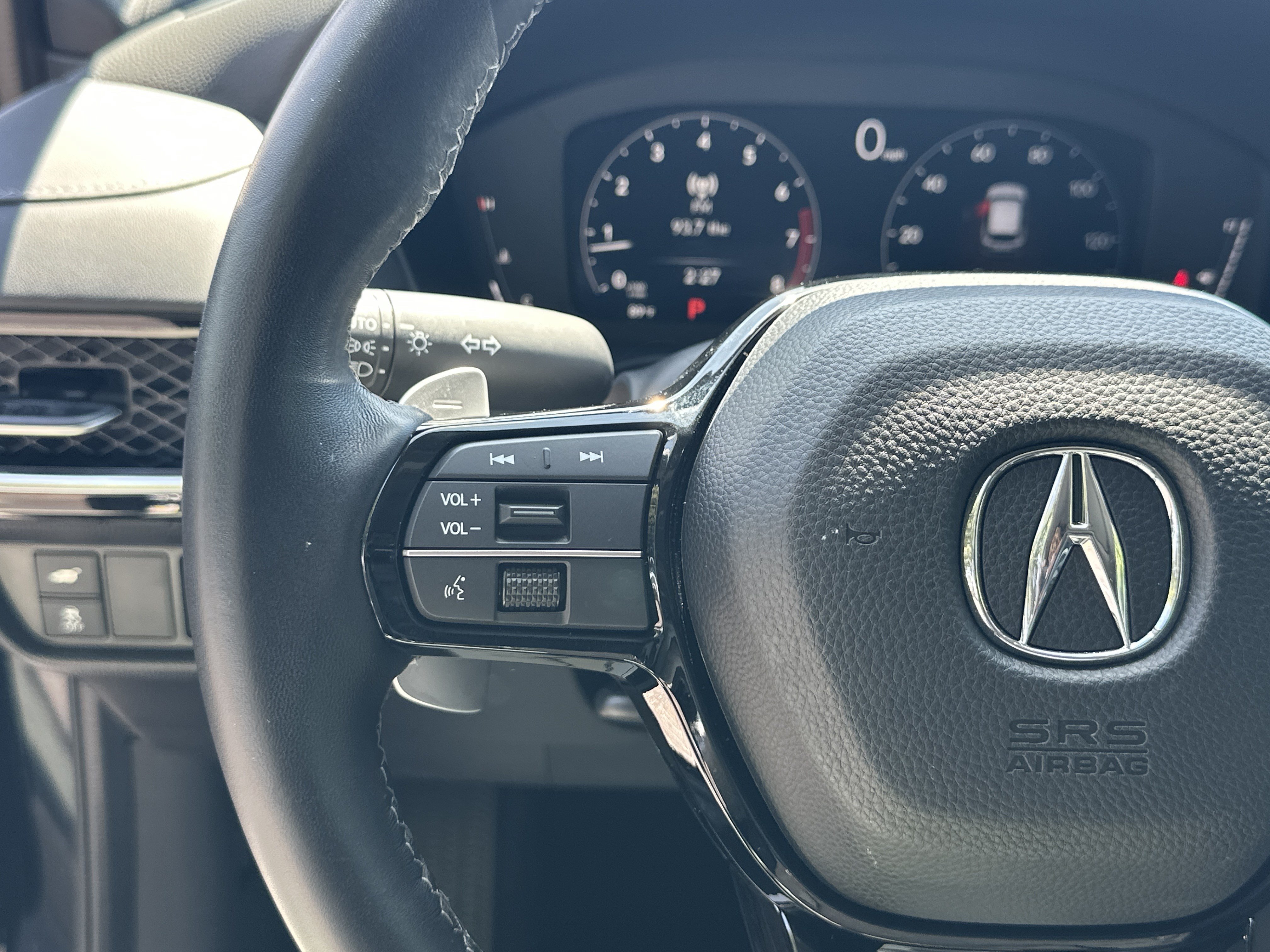 Certified 2025 Acura ADX FWD image 28