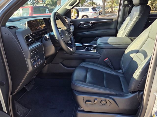 Certified 2025 Chevrolet Suburban Z71 AWD/4WD image 12
