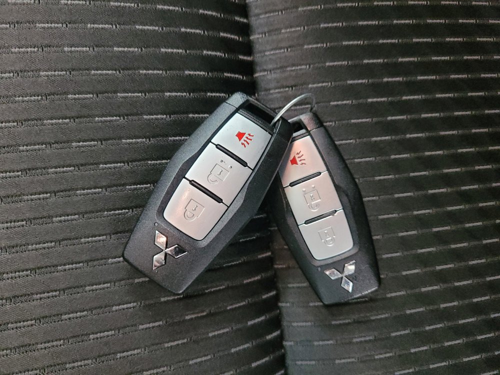 Used 2022 Mitsubishi Outlander ES AWD/4WD image 32
