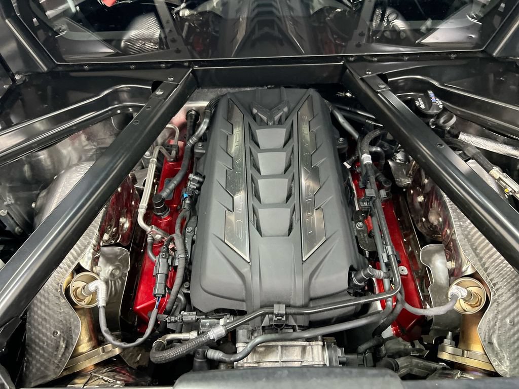 Used 2023 Chevrolet Corvette Stingray Preferred Cpe w/ Z51 Performance Package RWD image 24