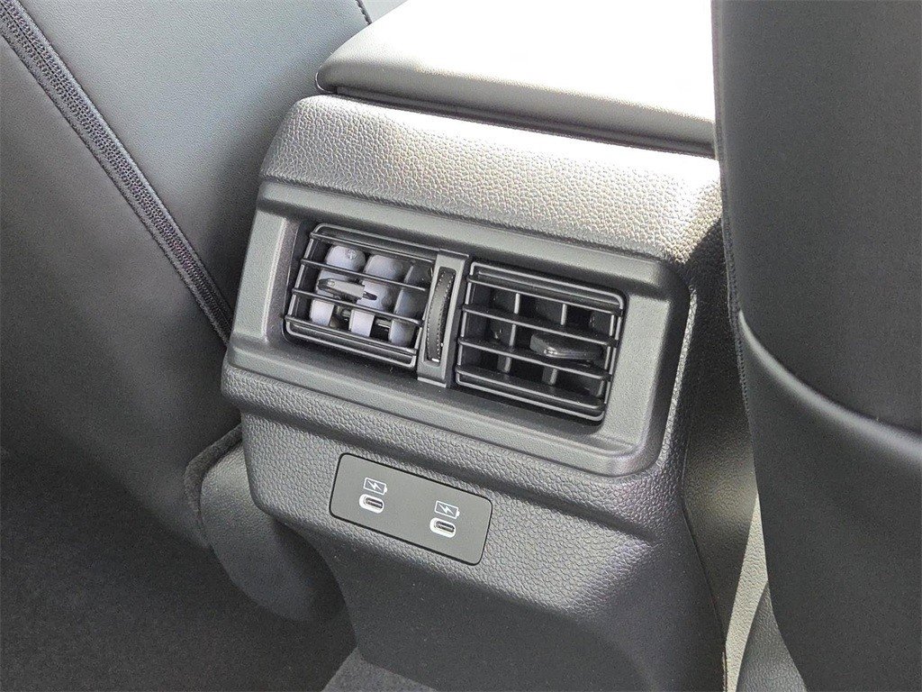 New 2025 Honda Accord Touring image 7