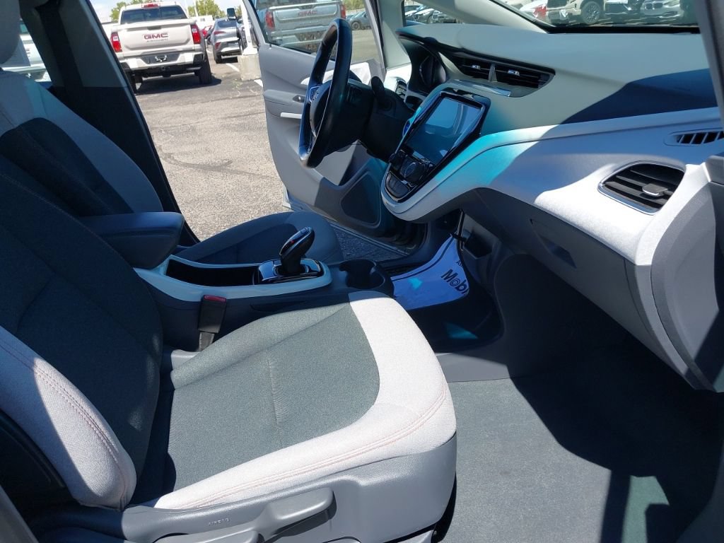 Used 2020 Chevrolet Bolt LT FWD image 14
