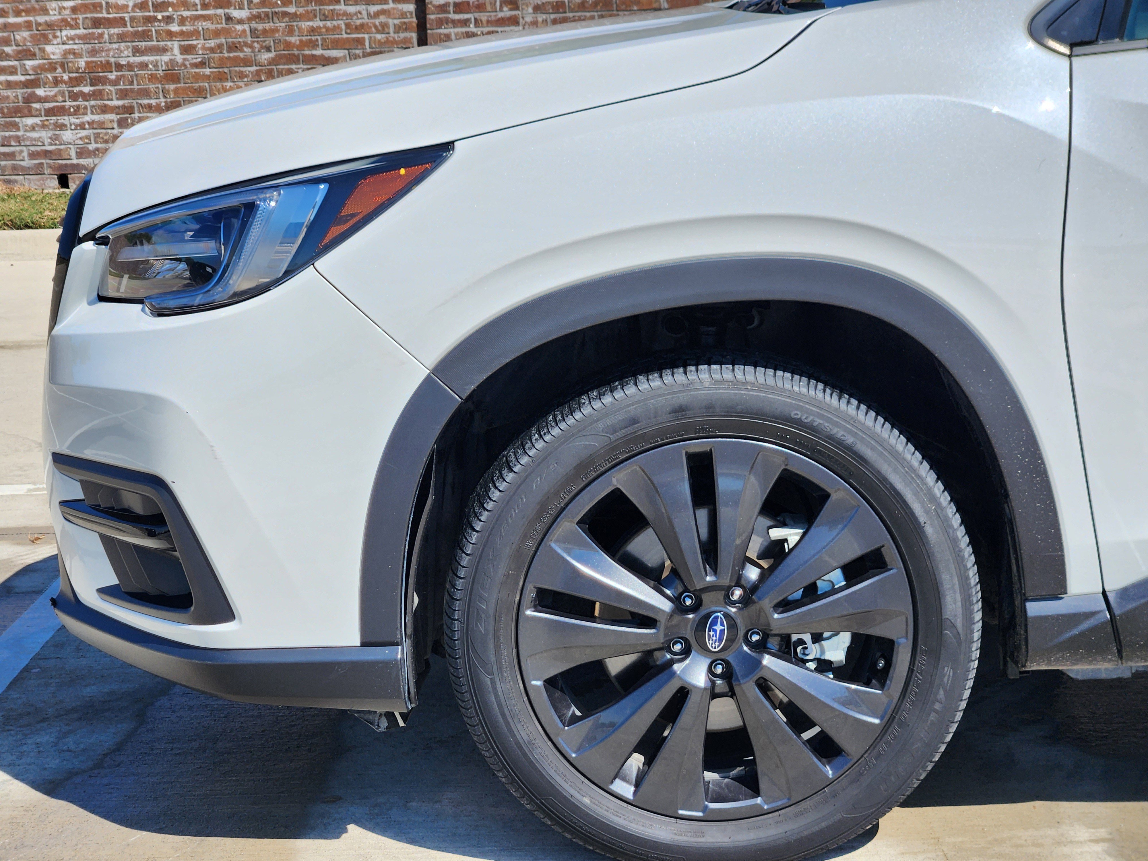 Used 2022 Subaru Ascent Onyx Edition image 9