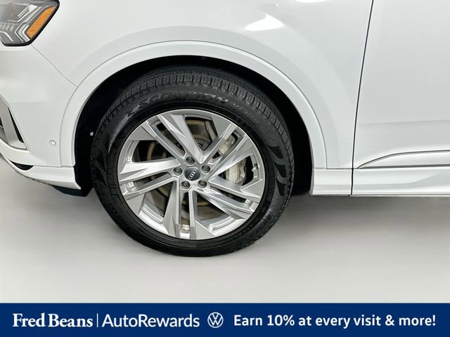 Used 2023 Audi Q7 2.0T Premium Plus w/ Premium Plus Package AWD/4WD image 33