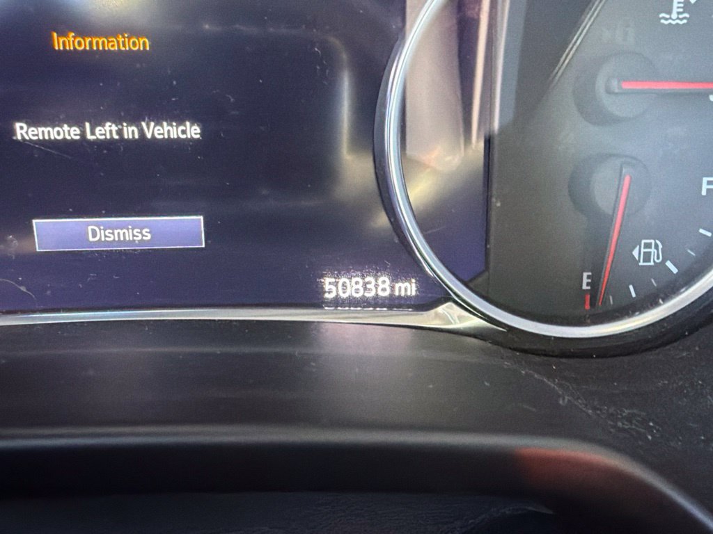 Used 2022 Chevrolet Blazer RS w/ Enhanced Convenience Package FWD image 2