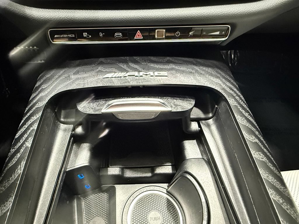 Used 2025 Mercedes-Benz E 53 AMG e 4MATIC Sedan image 39