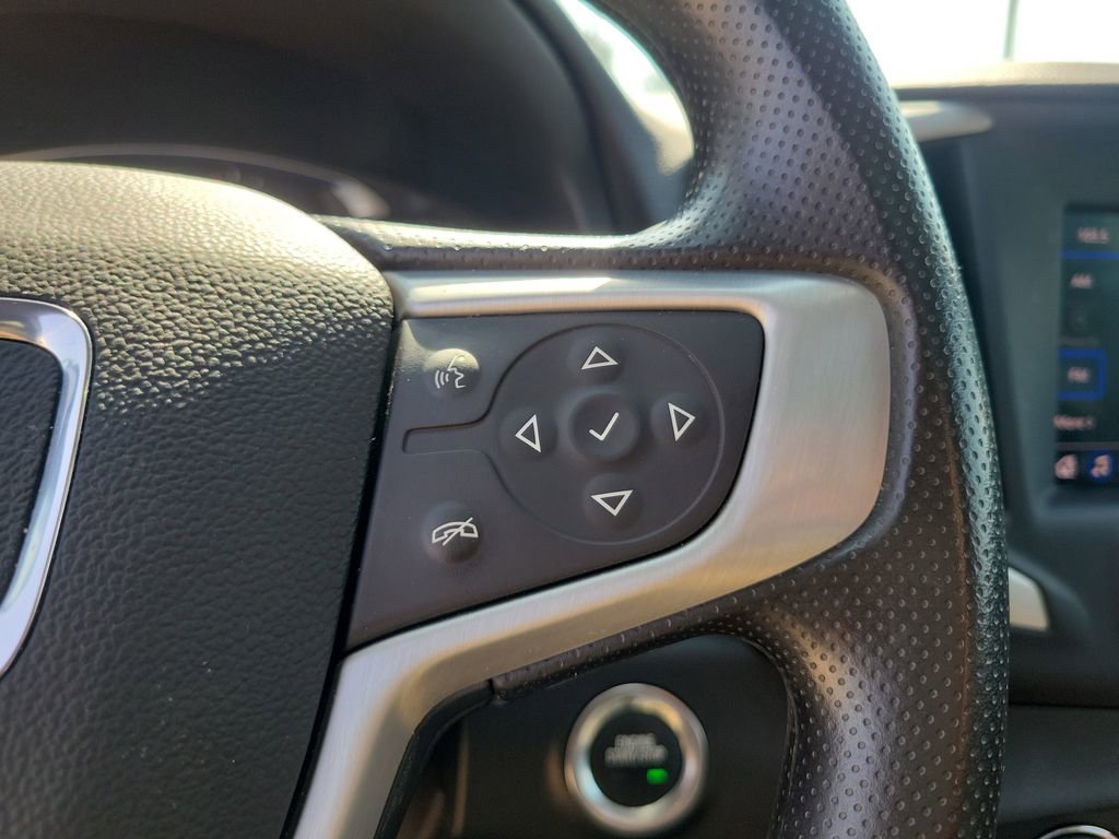 Used 2023 GMC Terrain SLE w/ Driver Convenience Package image 24