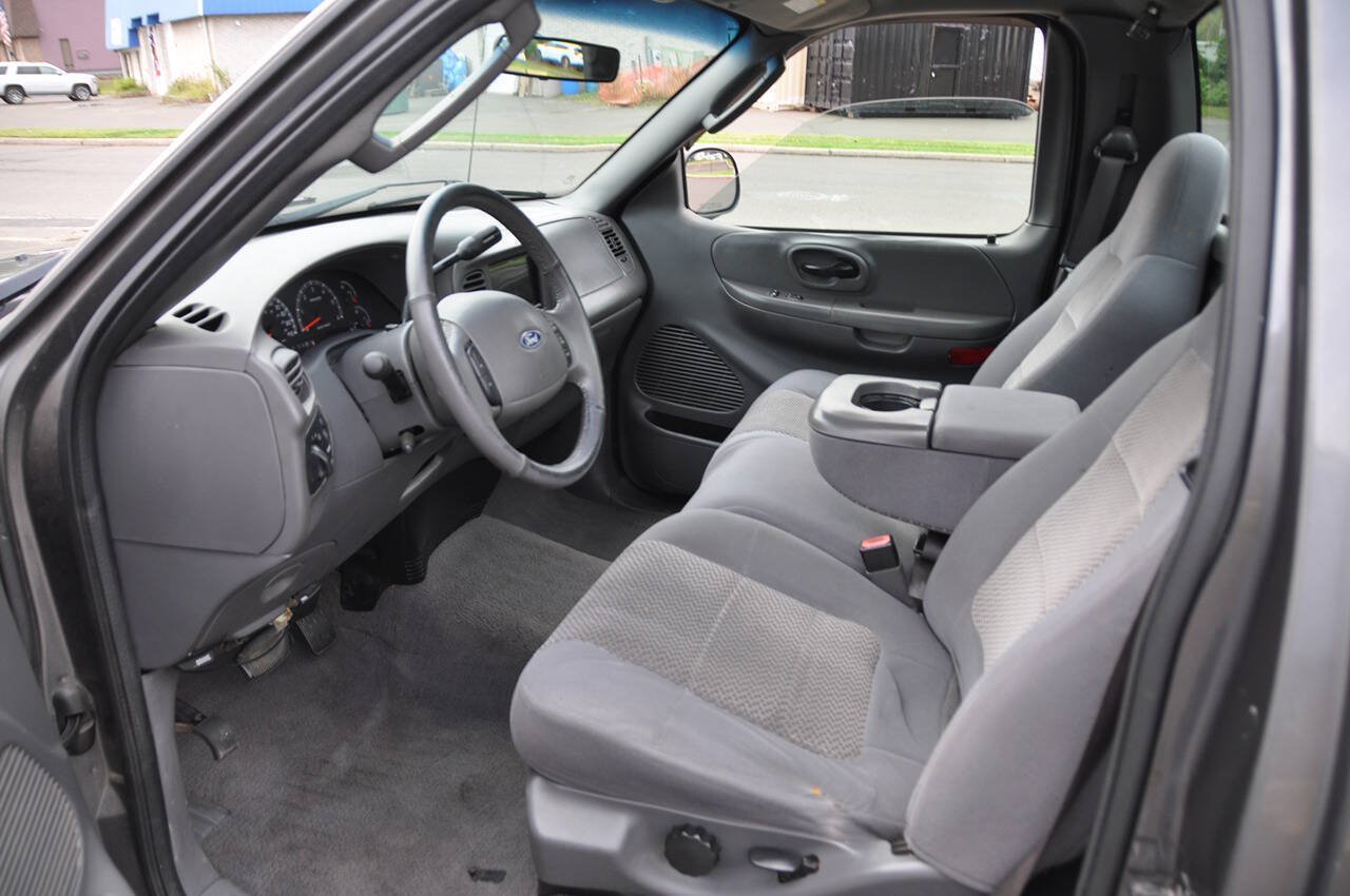 Used 2003 Ford F150 XLT RWD image 15