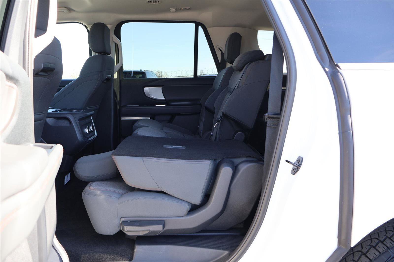 Certified 2025 Ford Expedition Max Active RWD image 29