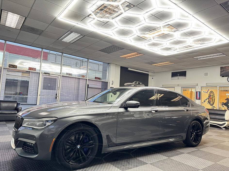 Used 2017 BMW 750i