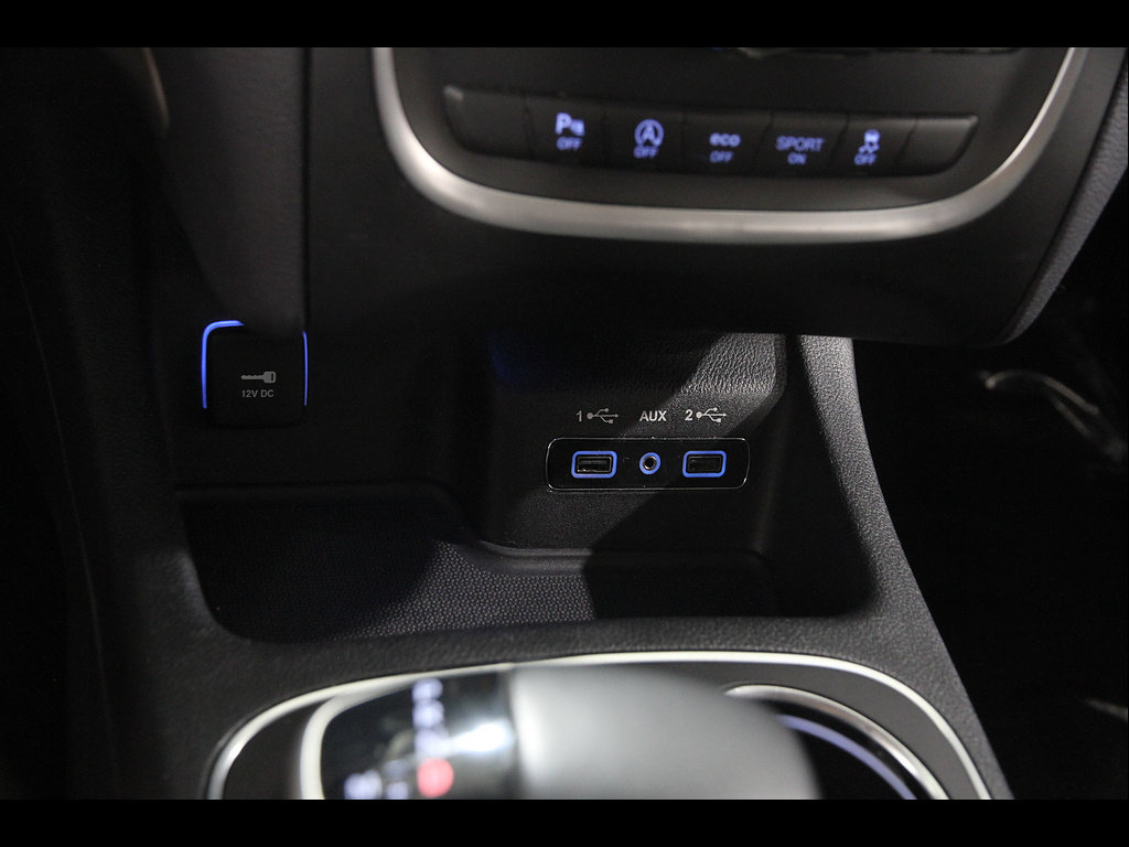 Used 2020 Dodge Durango SXT AWD/4WD image 16
