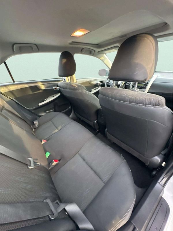 Used 2012 Toyota Corolla S image 9