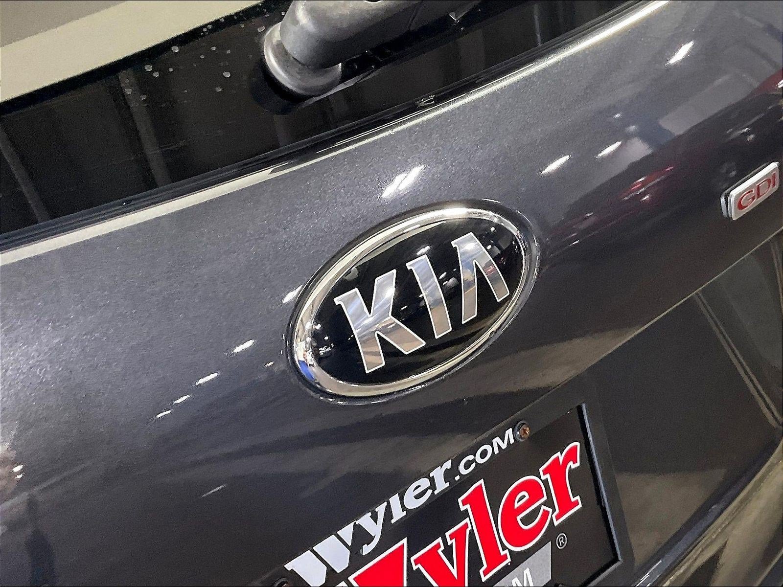 Used 2020 Kia Sorento LX FWD image 24