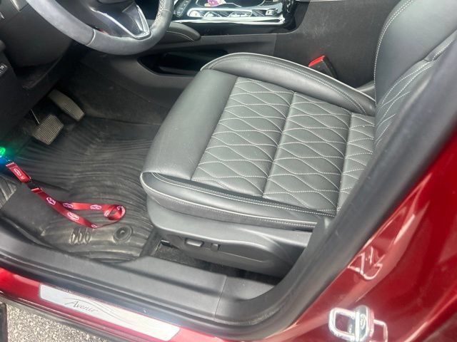 Used 2023 Buick Envision Avenir AWD/4WD image 8