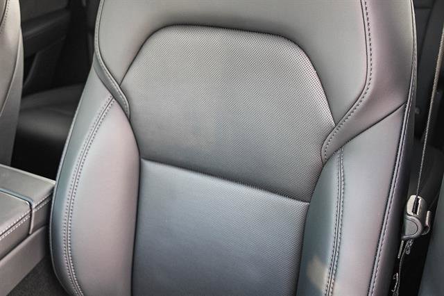 Used 2026 Tesla Model Y Long Range image 24