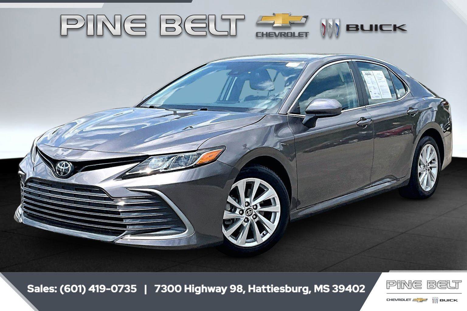 Used 2023 Toyota Camry LE FWD image 10