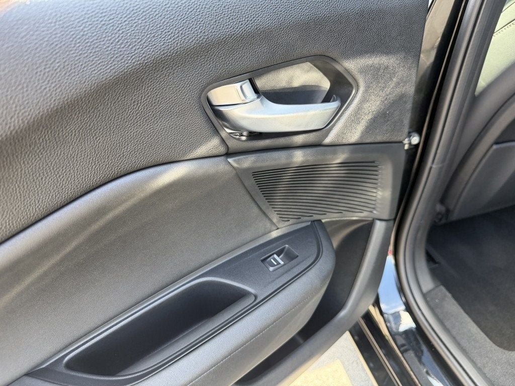 Used 2025 Acura TLX w/ Technology Package FWD image 28