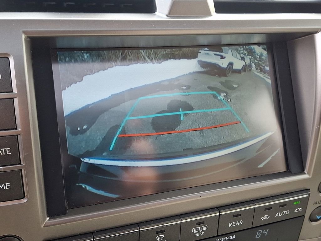 Used 2021 Lexus GX 460 Premium w/ Premium Package image 19