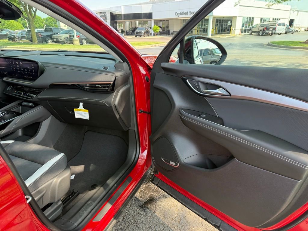 New 2025 Buick Envision Sport Touring image 29