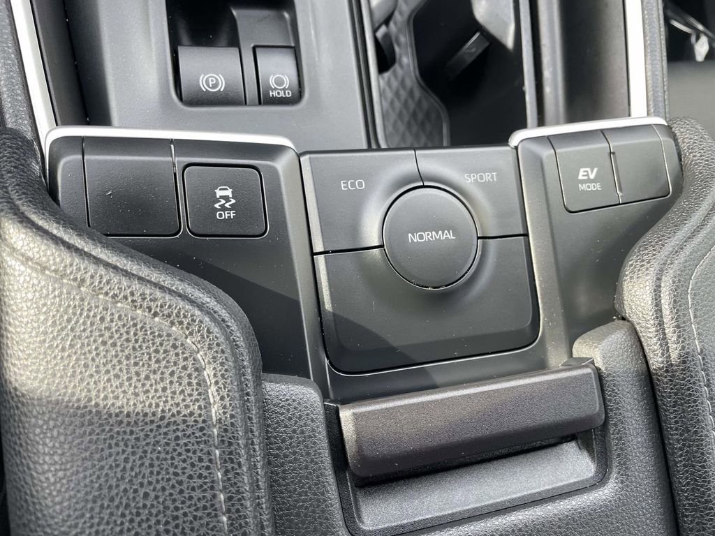 Used 2024 Toyota Grand Highlander XLE image 41