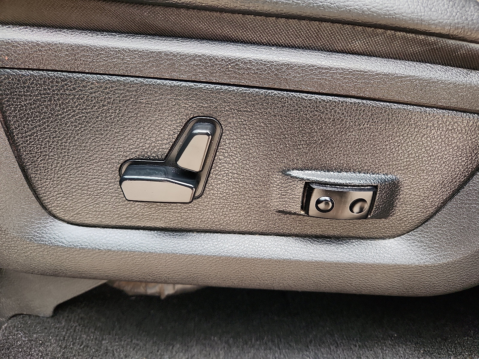 Used 2018 RAM 1500 Lone Star AWD/4WD image 14