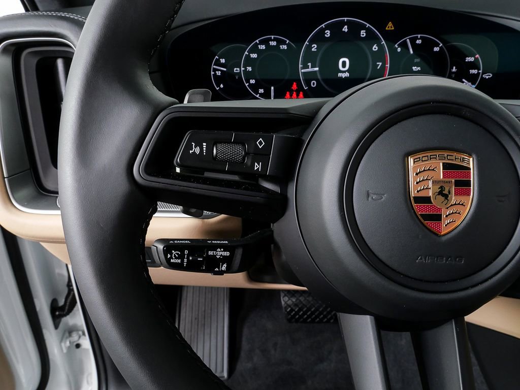 New 2026 Porsche Cayenne image 10