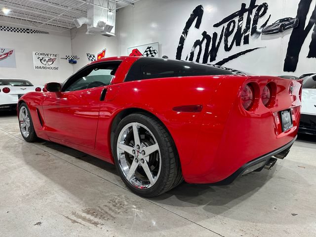 Used 2005 Chevrolet Corvette Coupe w/ Preferred Equipment Group RWD image 4
