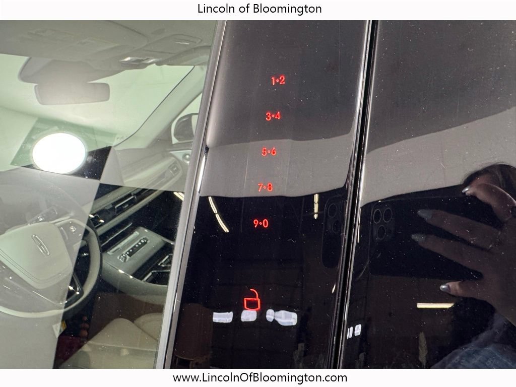New 2026 Lincoln Aviator Reserve AWD/4WD image 33