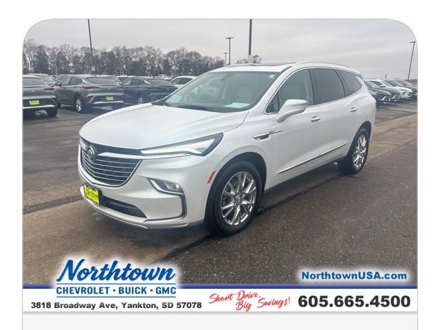 Used 2023 Buick Enclave Essence w/ Experience Buick Package image 29