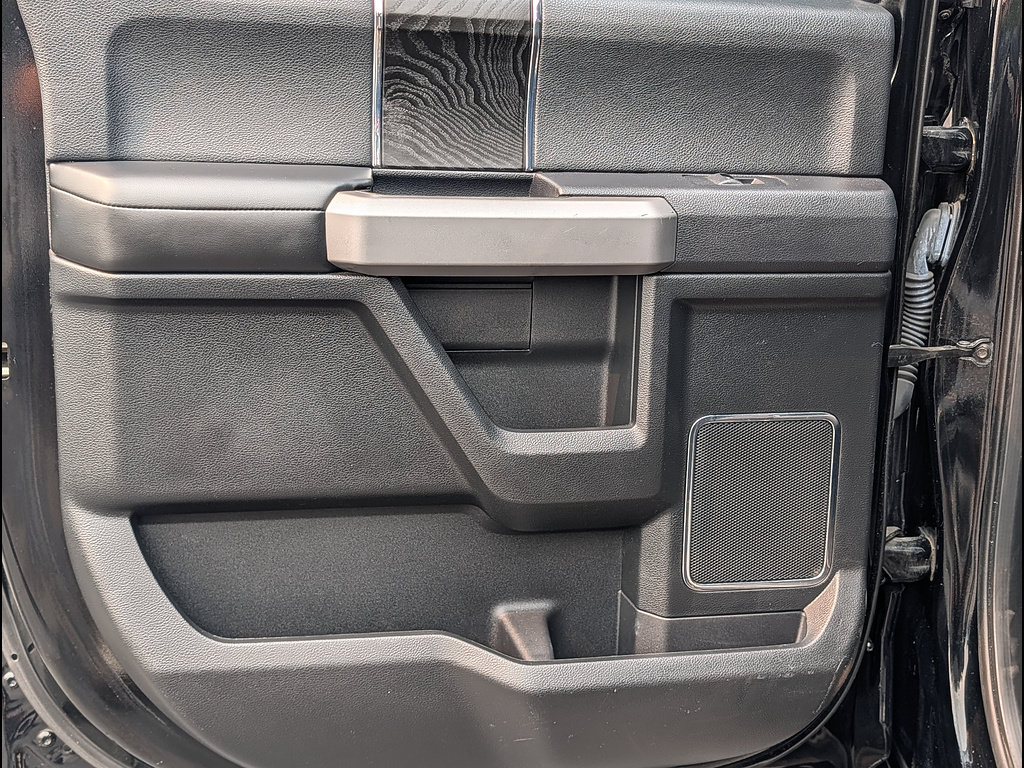 Used 2018 Ford F150 Platinum w/ Technology Package AWD/4WD image 32