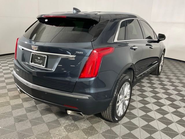 Used 2019 Cadillac XT5 Premium Luxury w/ Driver Assist Package AWD/4WD image 6