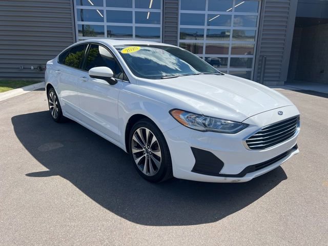 Used 2020 Ford Fusion SE AWD/4WD image 3