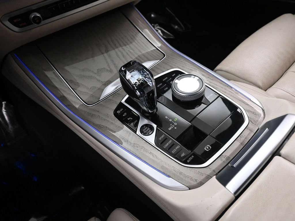 Used 2023 BMW X5 M50i w/ Executive Package image 46