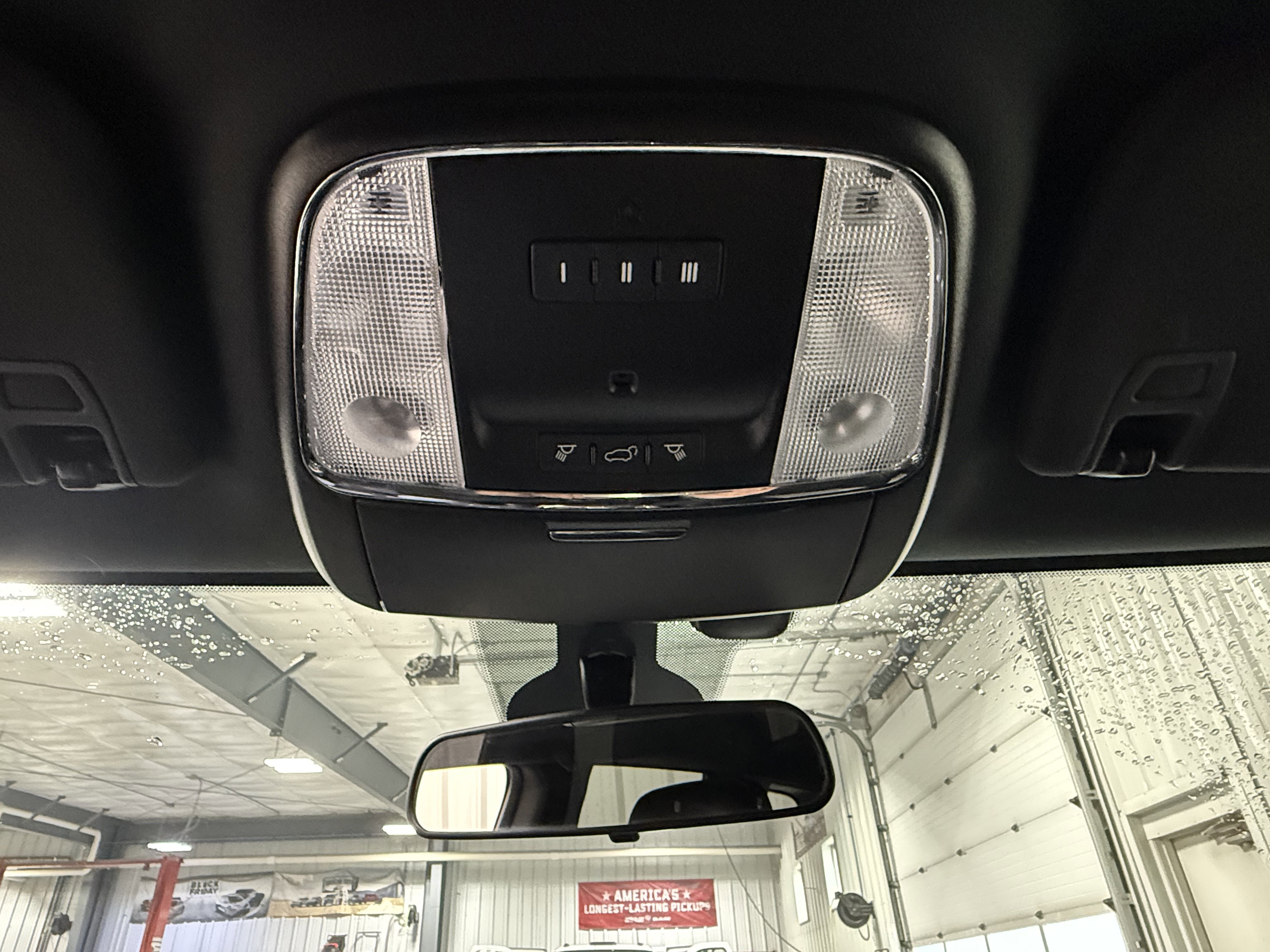 Used 2021 Jeep Grand Cherokee Laredo X RWD image 23
