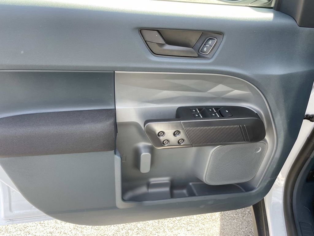 Used 2025 Ford Maverick XL image 15