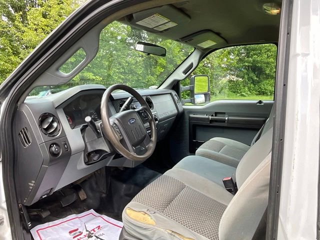 Used 2016 Ford F550 4x4 Regular Cab Super Duty image 11