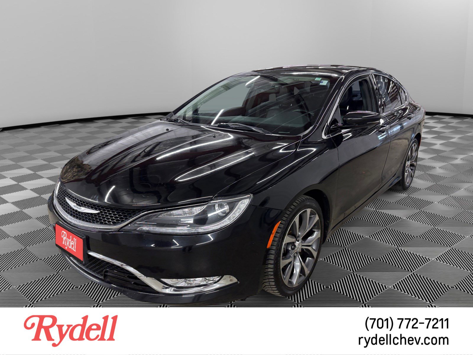 Used 2015 Chrysler 200 C w/ Navigation & Sound Group I AWD/4WD image 1