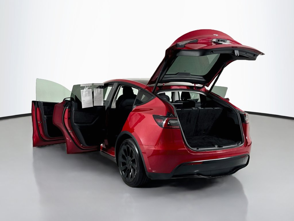 Used 2023 Tesla Model Y Long Range AWD/4WD image 37